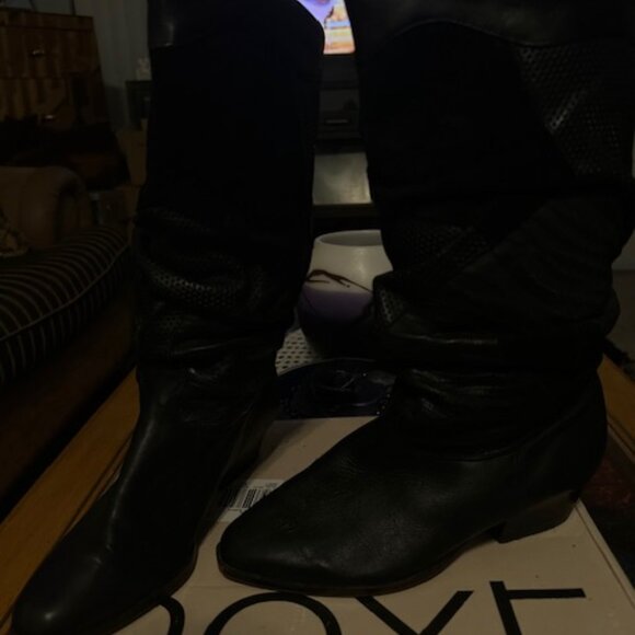 boots - Picture 6 of 7